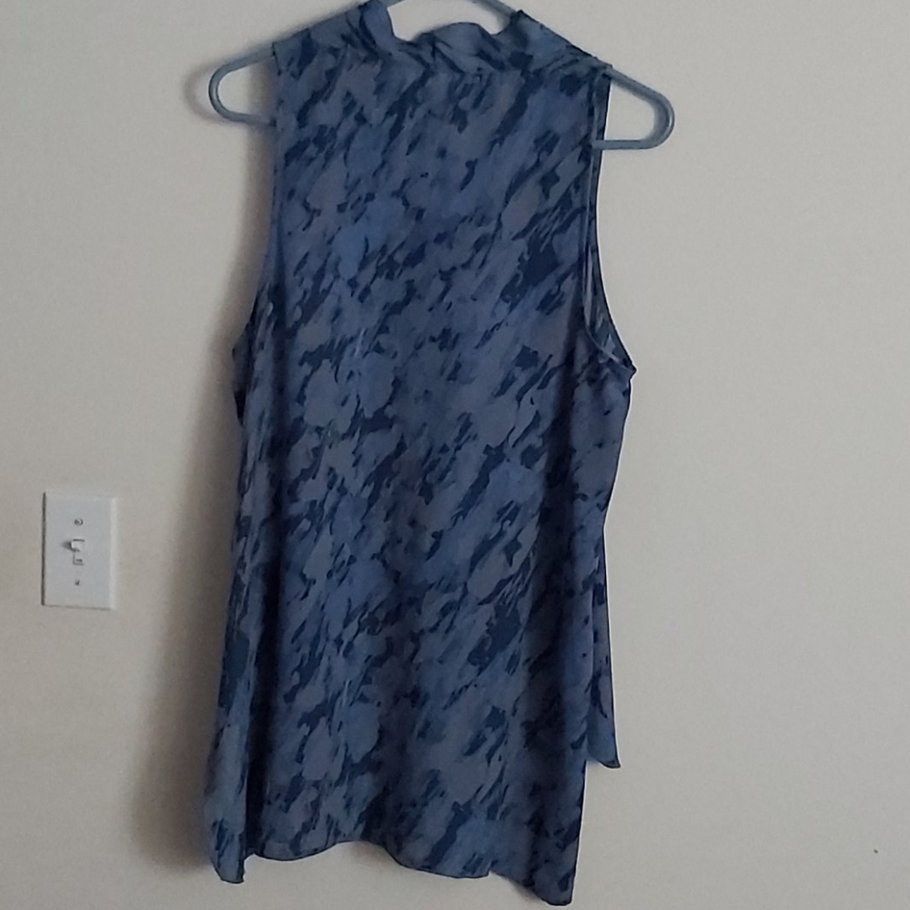 Womens Blouse - Picture 2 of 9